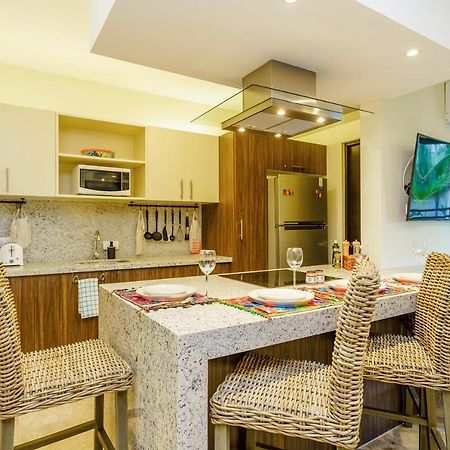 Luxurious Arenis Condo Living By Stella Rentals 普拉亚卡门 外观 照片