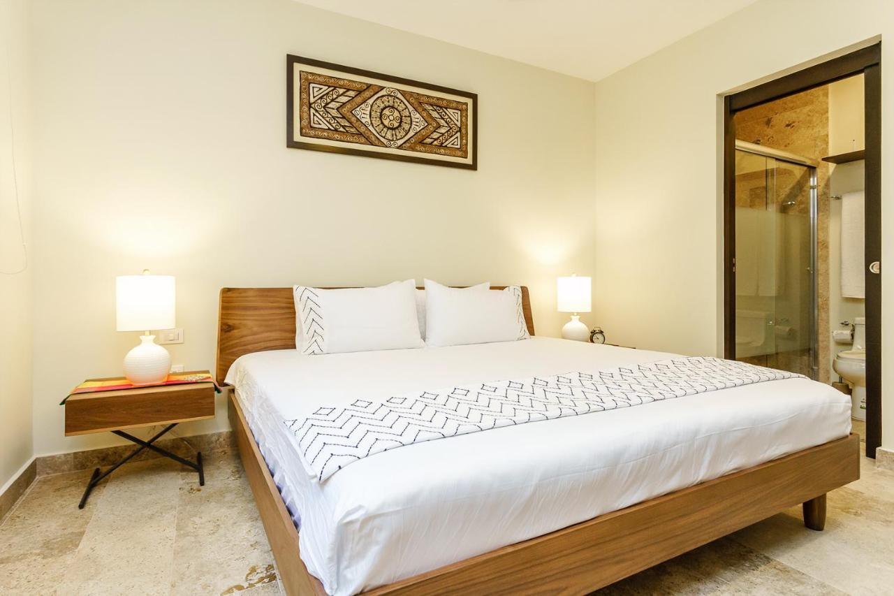 Luxurious Arenis Condo Living By Stella Rentals 普拉亚卡门 外观 照片