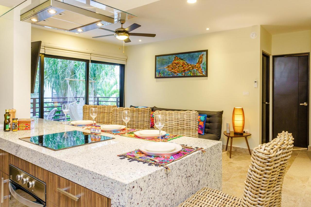 Luxurious Arenis Condo Living By Stella Rentals 普拉亚卡门 外观 照片